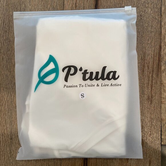 P'tula Claudia V Neck Stretchy Tie Up Tee size S - Picture 9 of 9